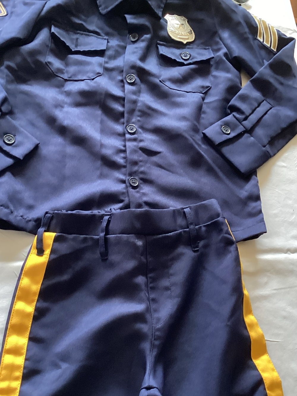 Spirit Deluxe Police Officer Costume - Navy Blue - Picture 8 of 14